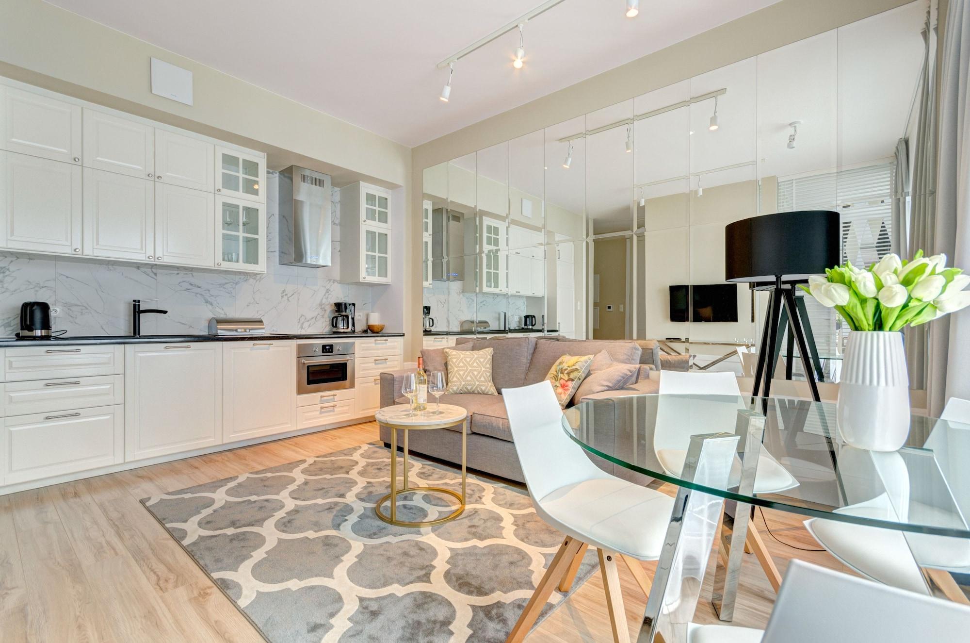Dom & House - Apartamenty Nowe Orlowo Гдыня Экстерьер фото