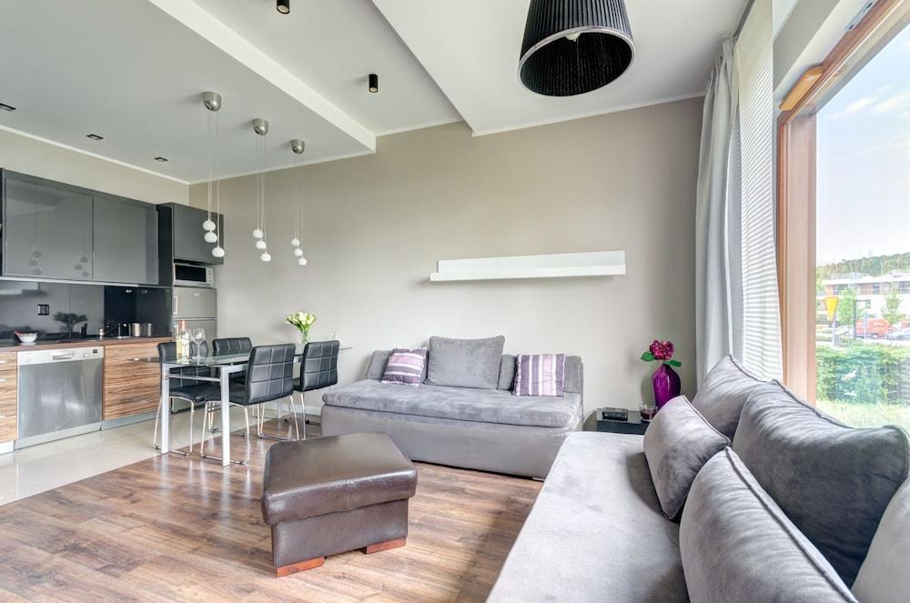 Dom & House - Apartamenty Nowe Orlowo Гдыня Экстерьер фото